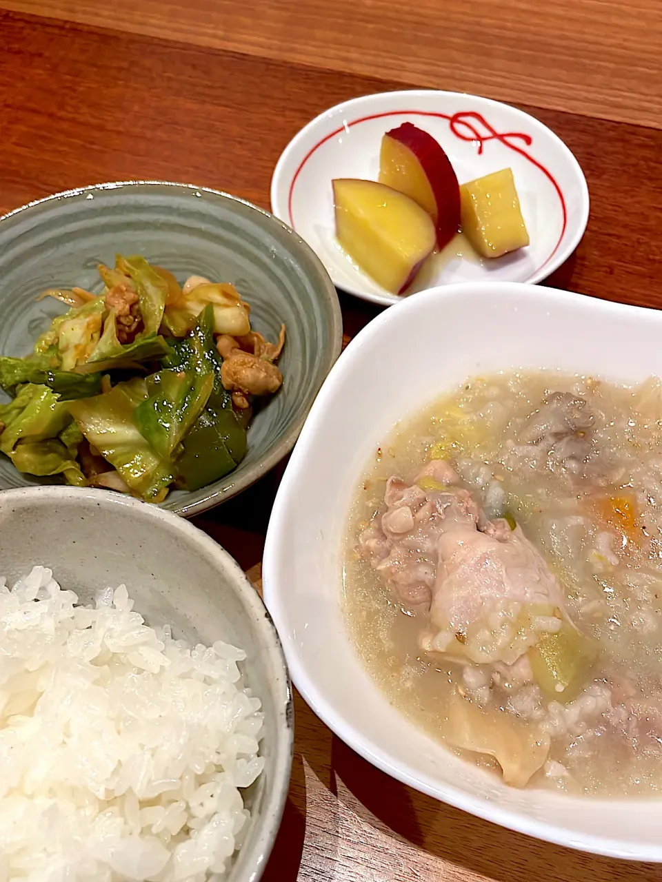 参鶏湯スープ　キャベツの味噌炒め　さつまいもオレンジジュース煮|とゆあさん