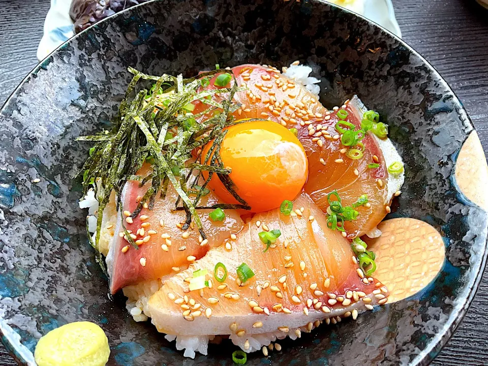 はまち漬け丼　　　　　　　　　　　　　　　　香川県　海鮮食堂じゃこや|mimosaさん