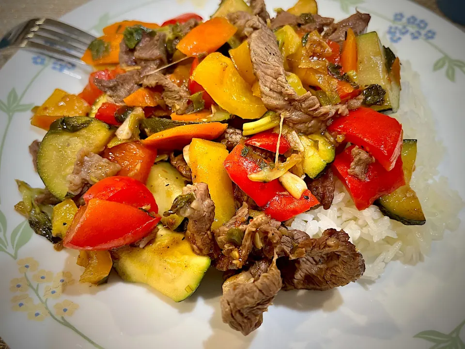 Beef with vegetables and rice|Laki Maikaʻiさん