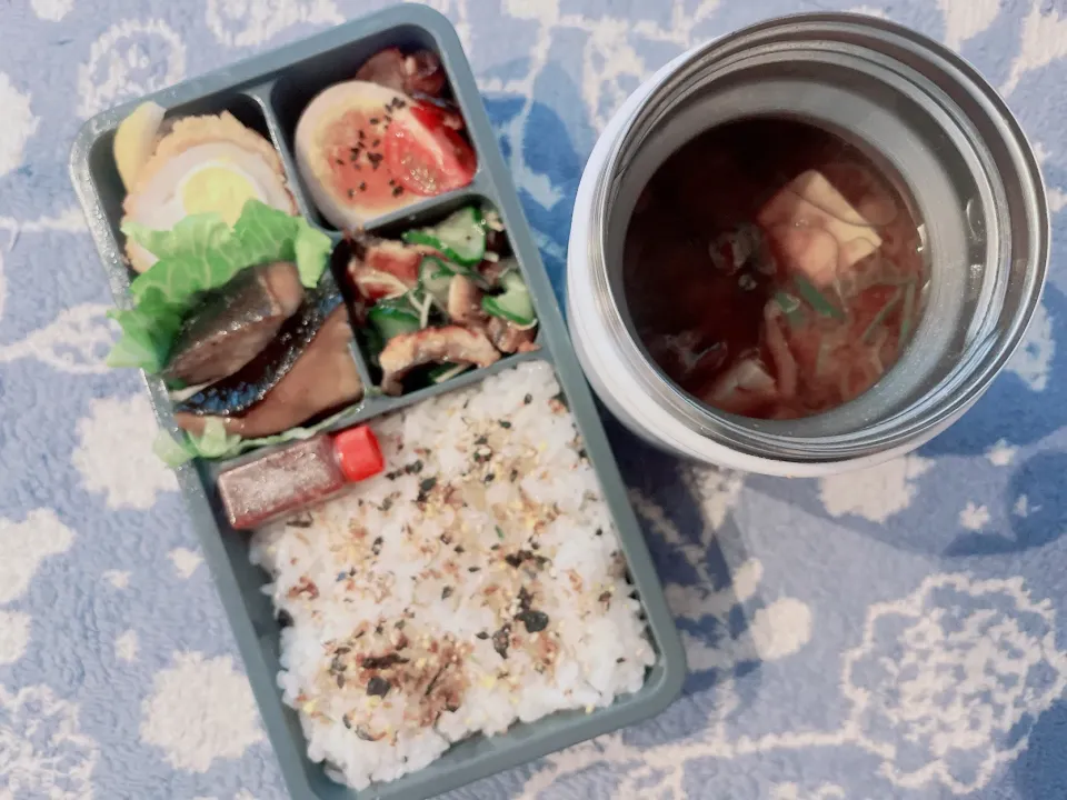 鰻ざくと銀鱈の煮付けのお弁当|とぴさん