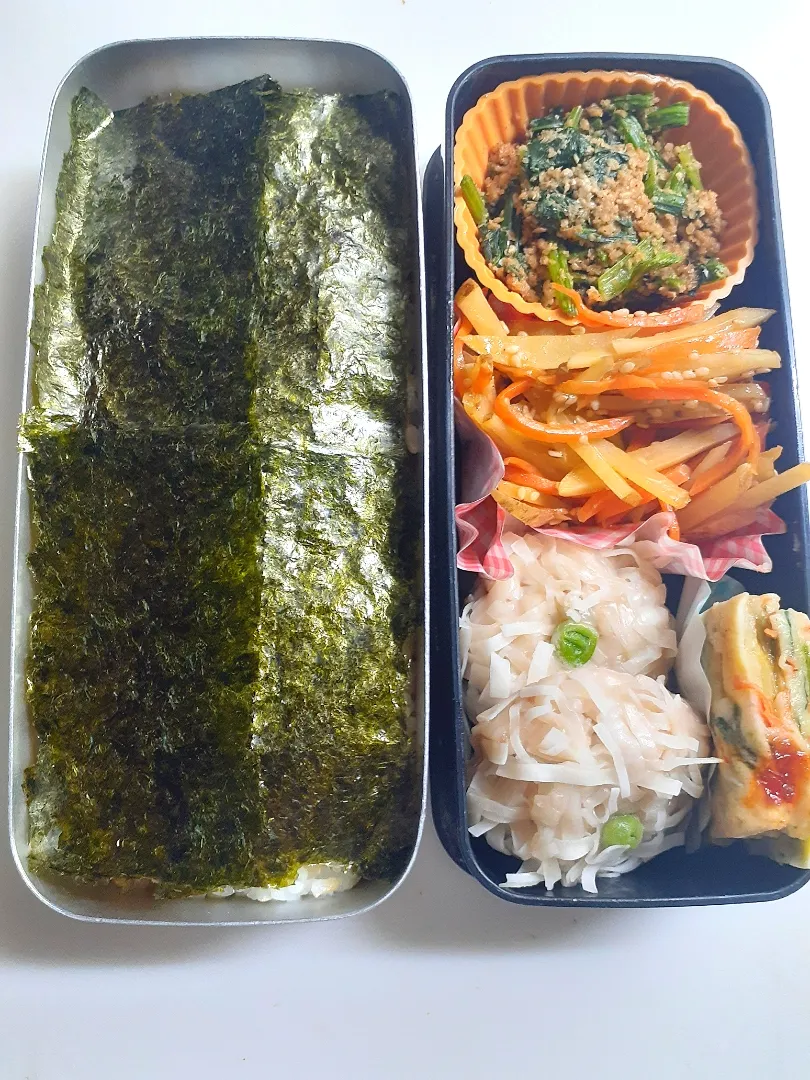 ☆中学生弁当☆玄米入り海苔弁ごはん、ほうれん草胡麻和え、じゃがいも金平、焼売、チヂミ|ｼｮｺﾗさん