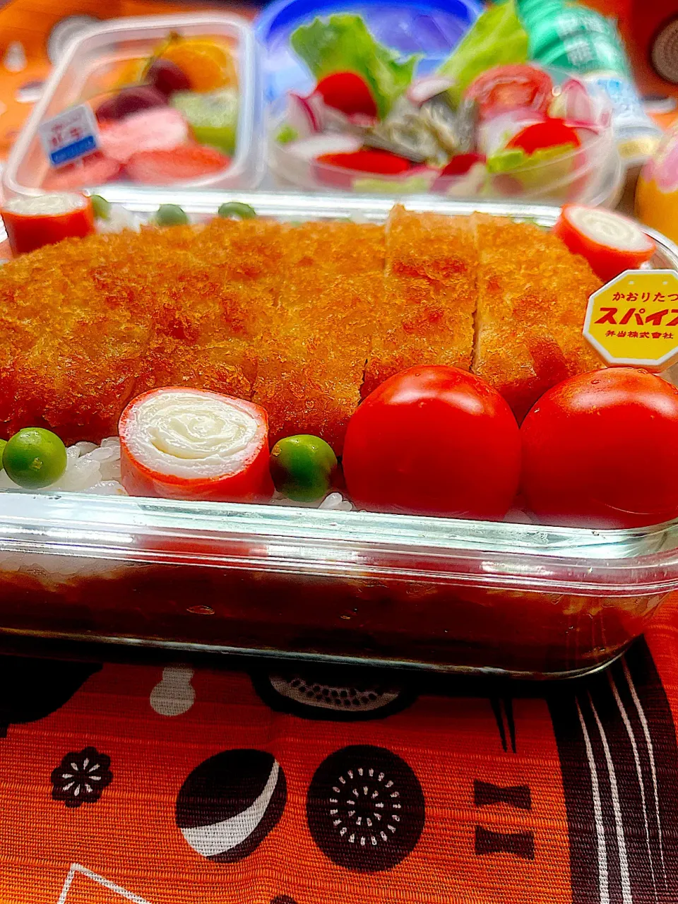 Snapdishの料理写真:2023/06/15 30分で完成！カツカレー弁当|Blueberry🫐さん