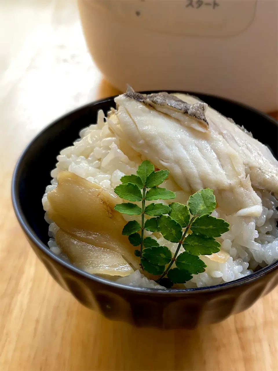 釣り魚🎣シロカで石鯛と新生姜の炊き込みご飯|9421beruさん