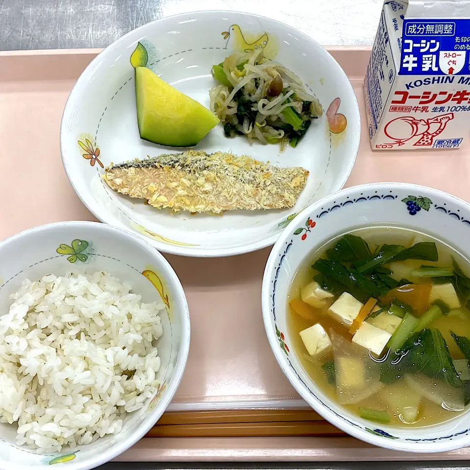 Snapdishの料理写真:6.15の給食|ただの栄養士さん