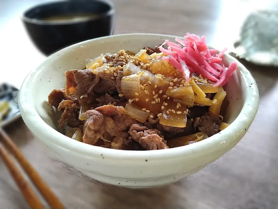 牛丼|古尾谷りかこさん