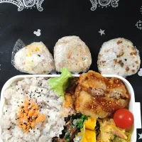 ミルフィーユかつ（大葉ﾁｰｽﾞ）バタじゃがﾁｰｽﾞのニンニクじょうゆカレー炒め・ほうれん草おひたし|トモさん