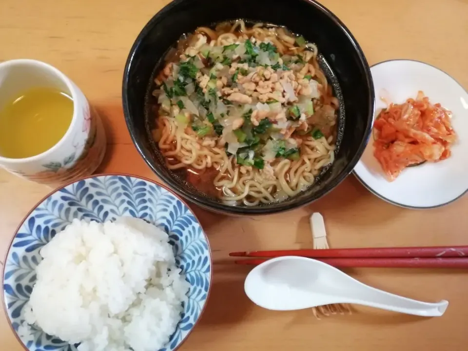 ラーメン|よっちんさん