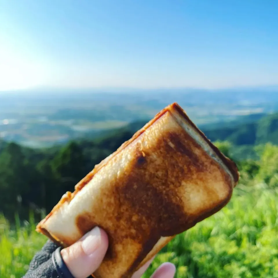 山頂でホットサンド|麻紀子さん