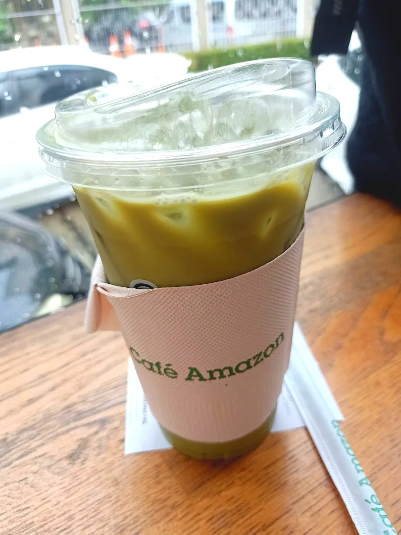 Iced Matcha Latte in the Afternoon 🧊🍵🥤|An'leeさん