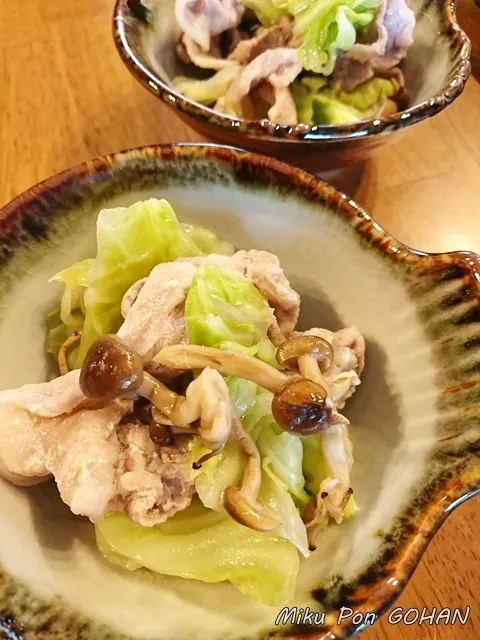 Snapdishの料理写真:ミクぽんさんの豚こまとキャベツの白だしさっと煮 #楽天レシピ|楽天レシピさん