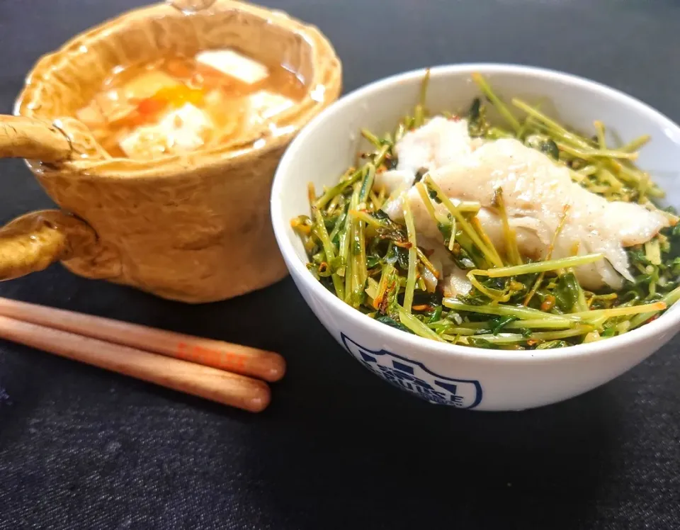 真鱈+豆苗+味覇 旨辛小丼
酸辣湯スープ|マギーさん