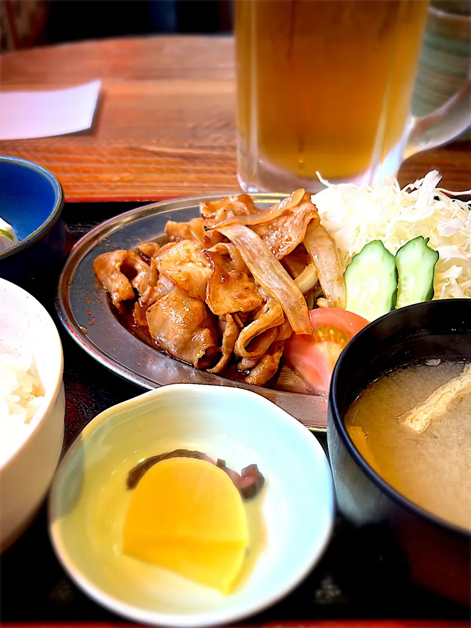 Snapdishの料理写真:豚バラ生姜焼き定食|あきちゃ☆彡さん