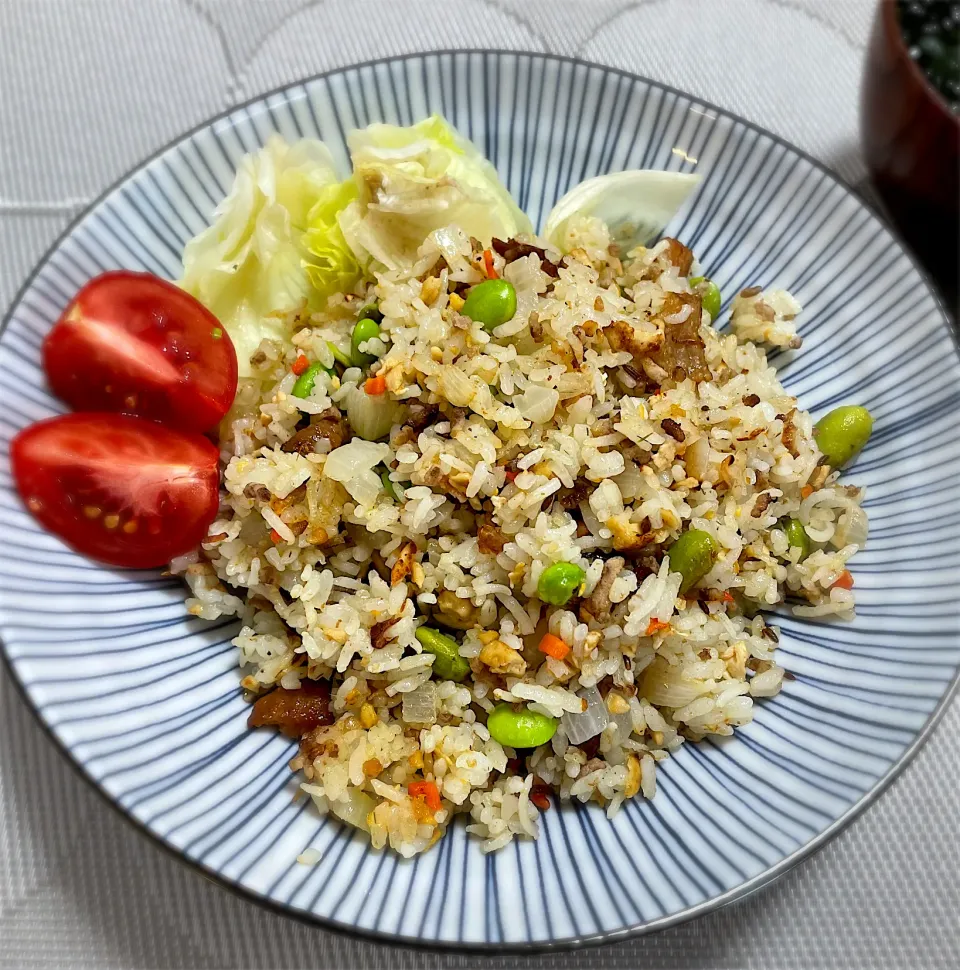 グリーンカレー炒飯(炒り豆腐×焼き鳥缶)|morimi32さん