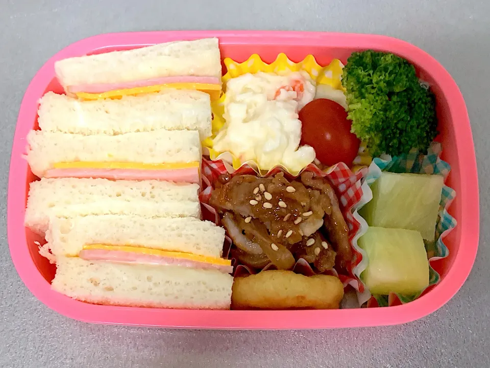 Snapdishの料理写真:ハムチーズサンド弁当|かぬままさん