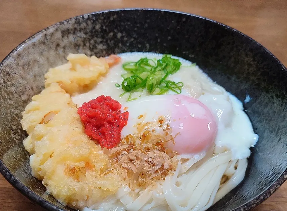 Snapdishの料理写真:えび天山かけ明太うどん|PaPaJohn JPさん