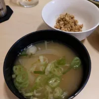 Snapdishの料理写真:信州諏訪蔵仕込みの味噌汁|えっこさん