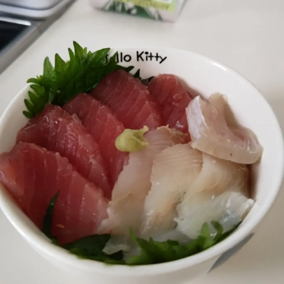 生きばた鮪と鮃の丼|そごうりんさん