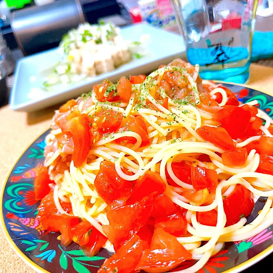 生ハムとフレッシュトマト🍅の冷製パスタ|UMAMIやさん