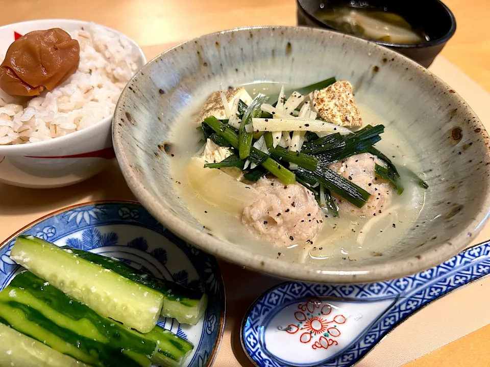 Snapdishの料理写真:肉団子と豆腐の中華スープ|かなっぺさん