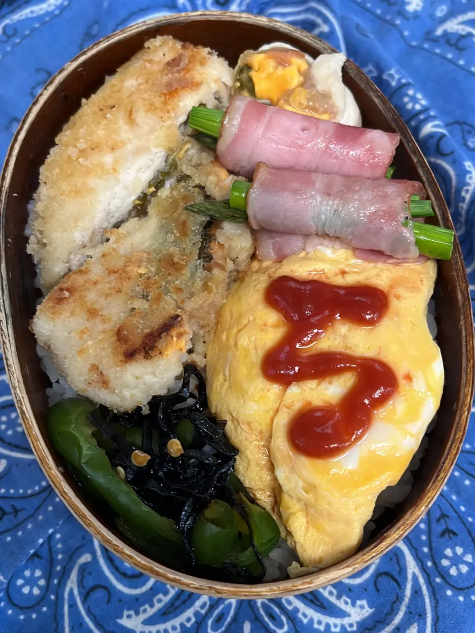 Snapdishの料理写真:ささみ梅チーズカツ、アスパラベーコン、ピーマン塩昆布、オムレツ|ちあぽんさん