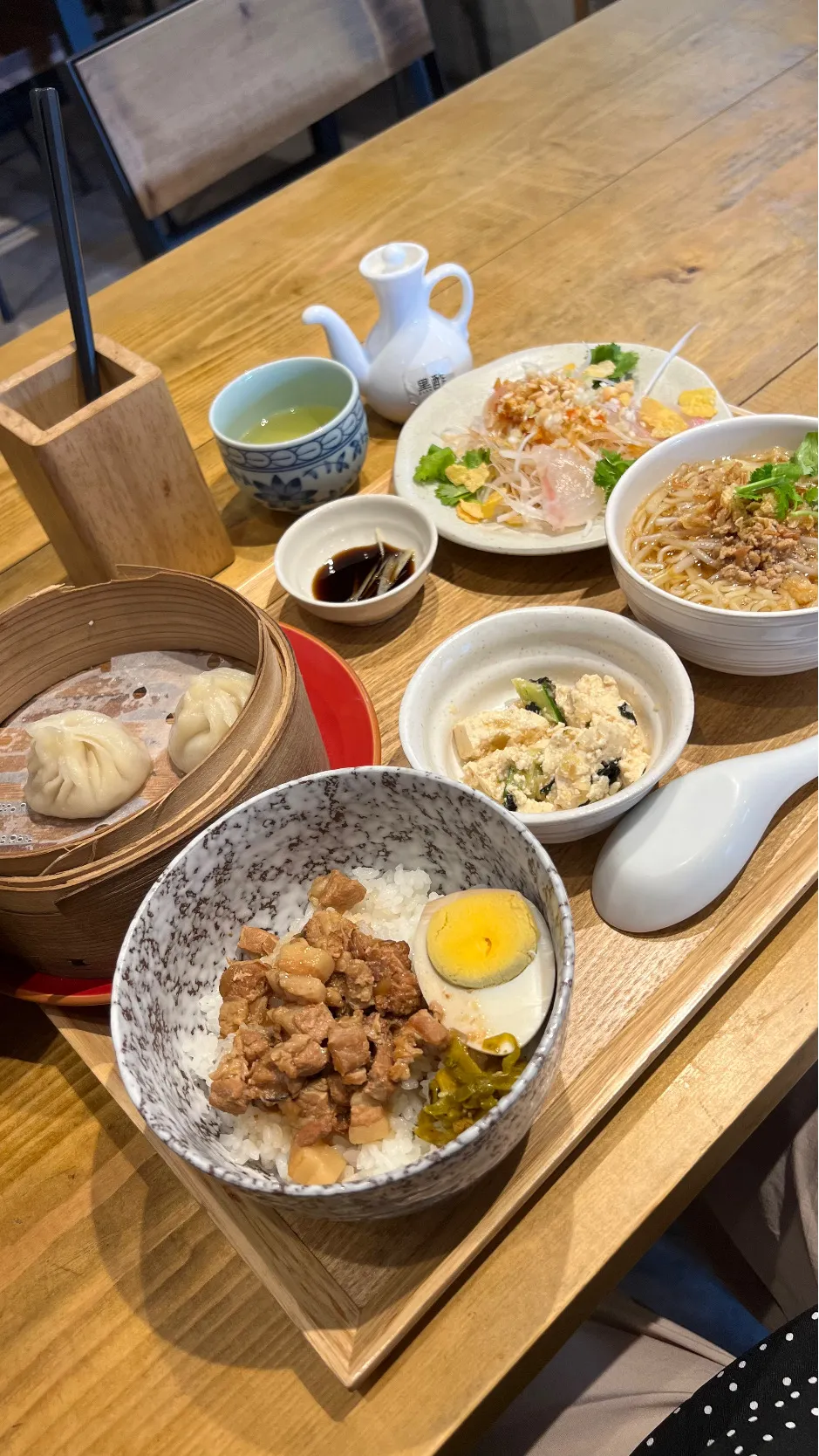 魯肉飯と担仔麺セット|ともこさん