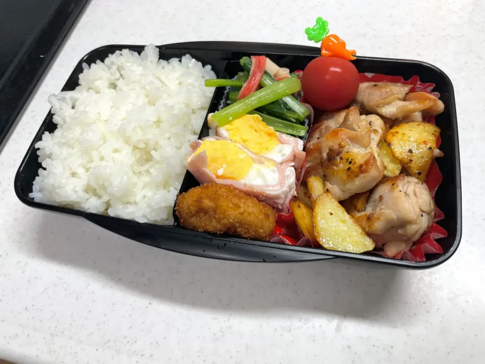 Snapdishの料理写真:6/23 彼氏弁当⁂鶏じゃがレモンバジル炒め弁当|ゆさん