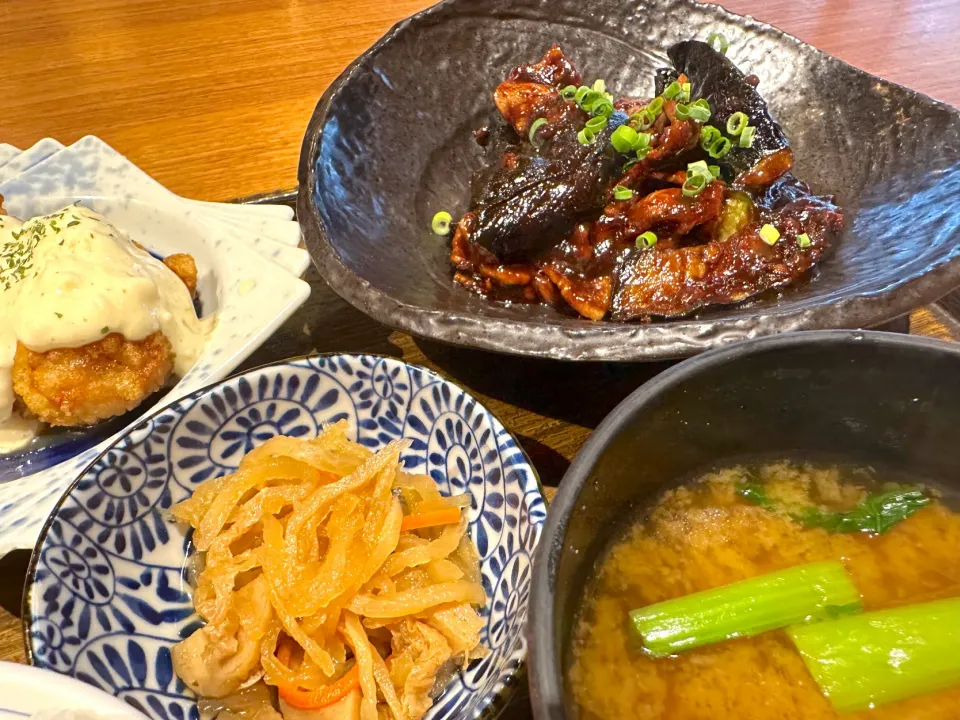 茄子と豚肉の味噌炒め＋鶏南蛮|女神さん