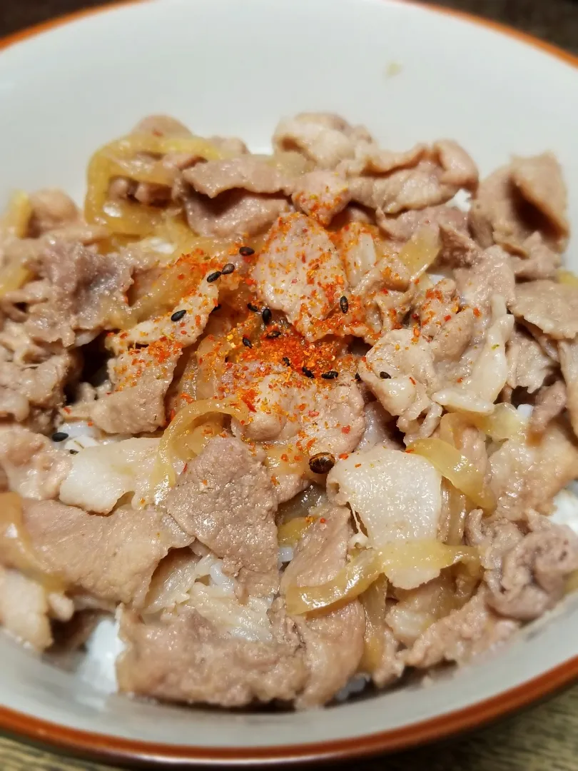 豚丼🐷|ぱんだのままんさん