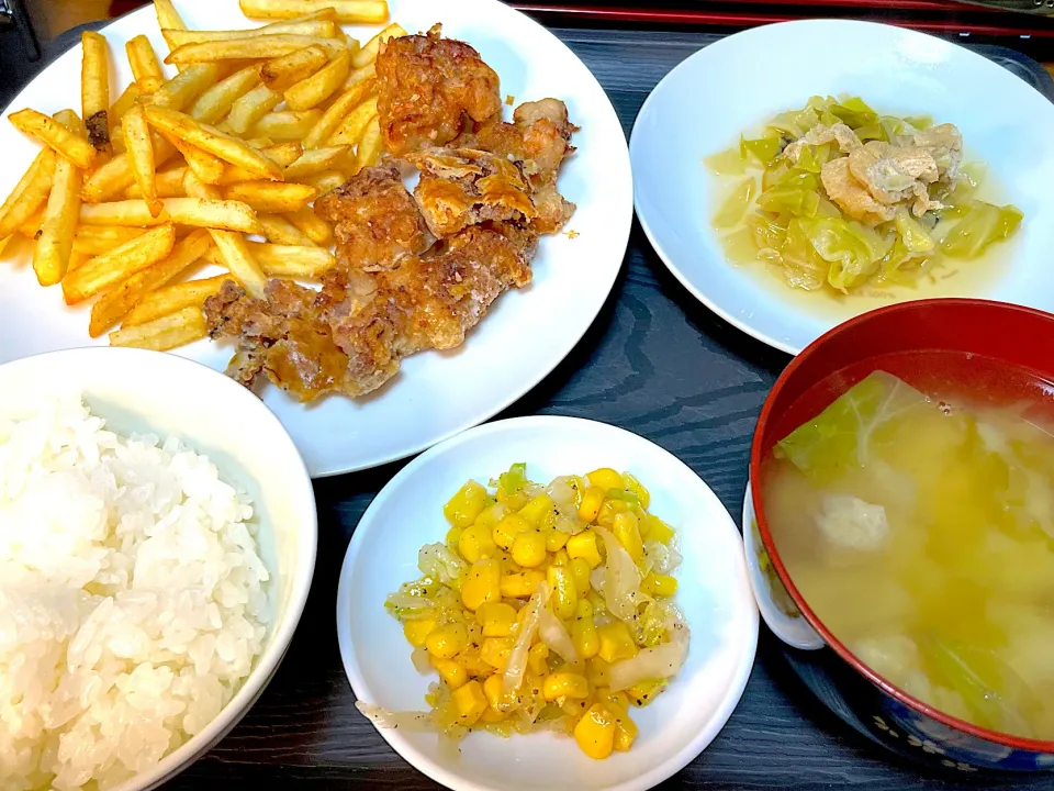 唐揚げ定食|雨蛙のあまちゃんさん