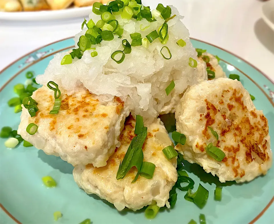 鶏つくねのおろしのせ|白子舞茸さん