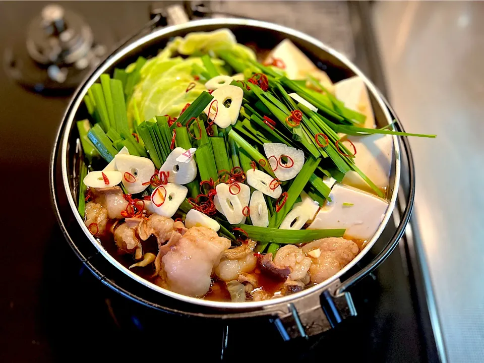 今夜の娘の晩酌ご飯🍻

今夜は3ヶ月振りのもつ鍋🍲
暑い中大汗かきながら😆💦|yokoさん