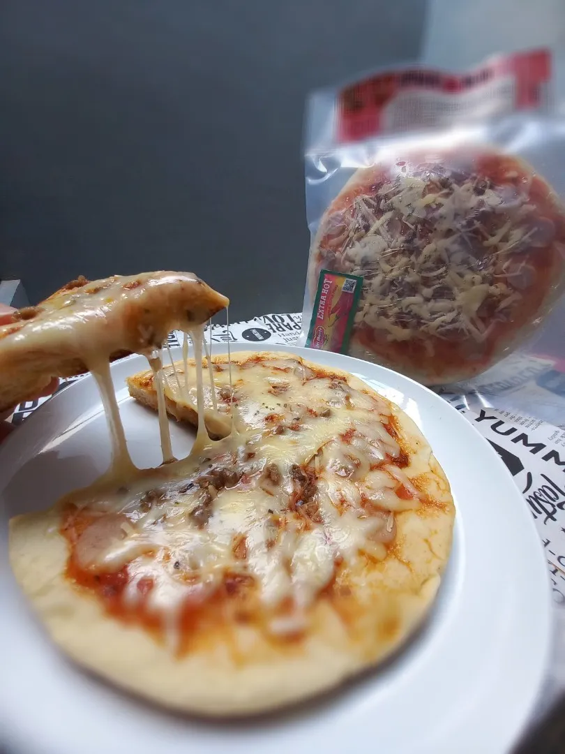 Pizzaku (Frozen Pizza)|MomKaさん