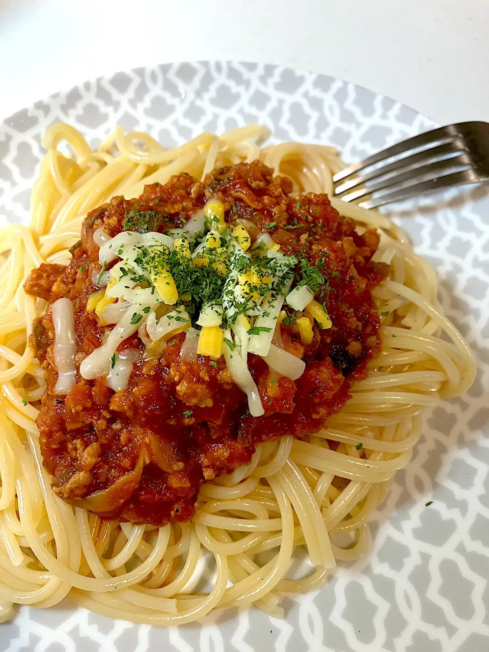 トマトとバジル のミートソースパスタ|sono.kさん