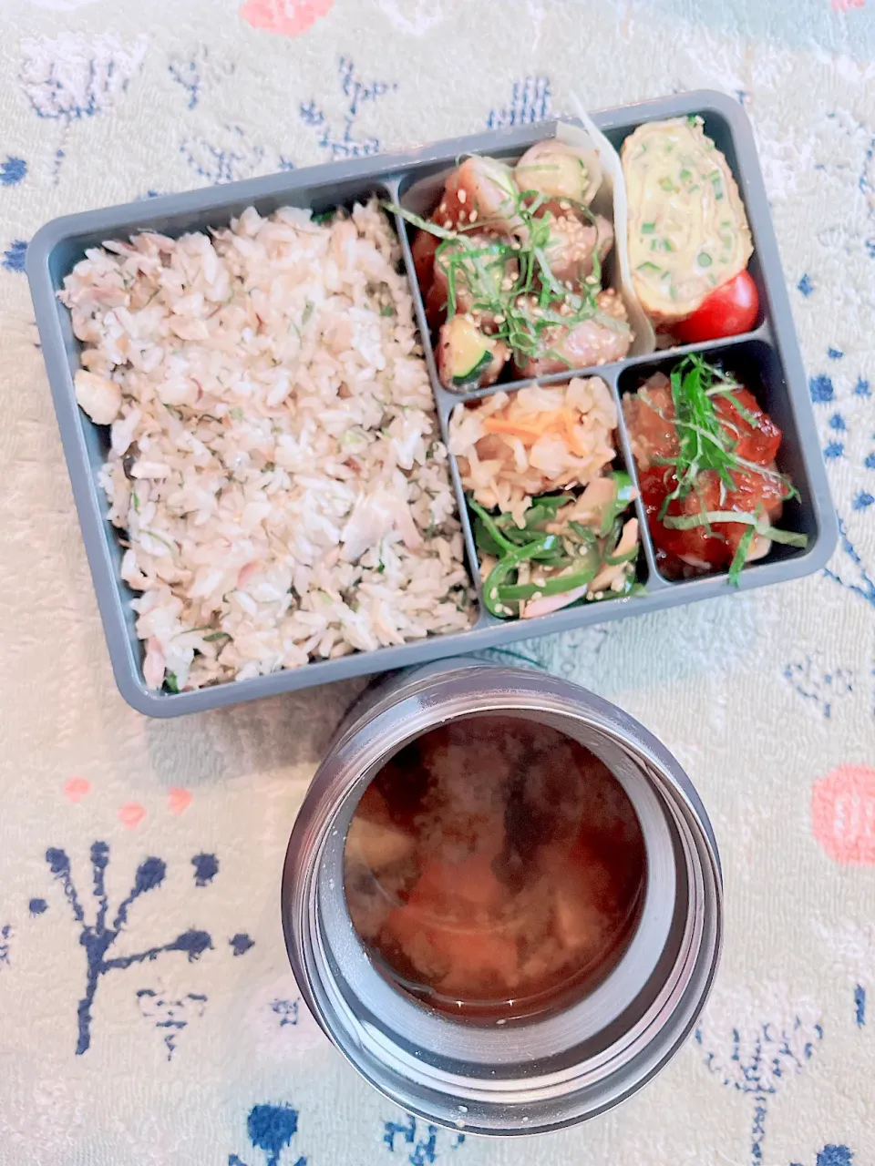 焼き鯖の混ぜごはんのお弁当|とぴさん