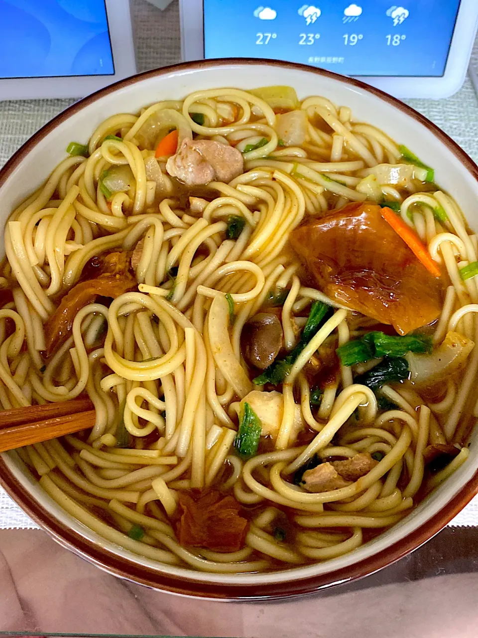 Snapdishの料理写真:カレーうどん細麺|駄菓子屋さん