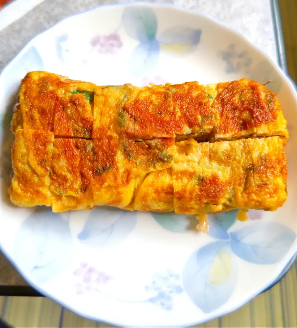 焼き目が濃い卵焼き|郁ちゃんさん