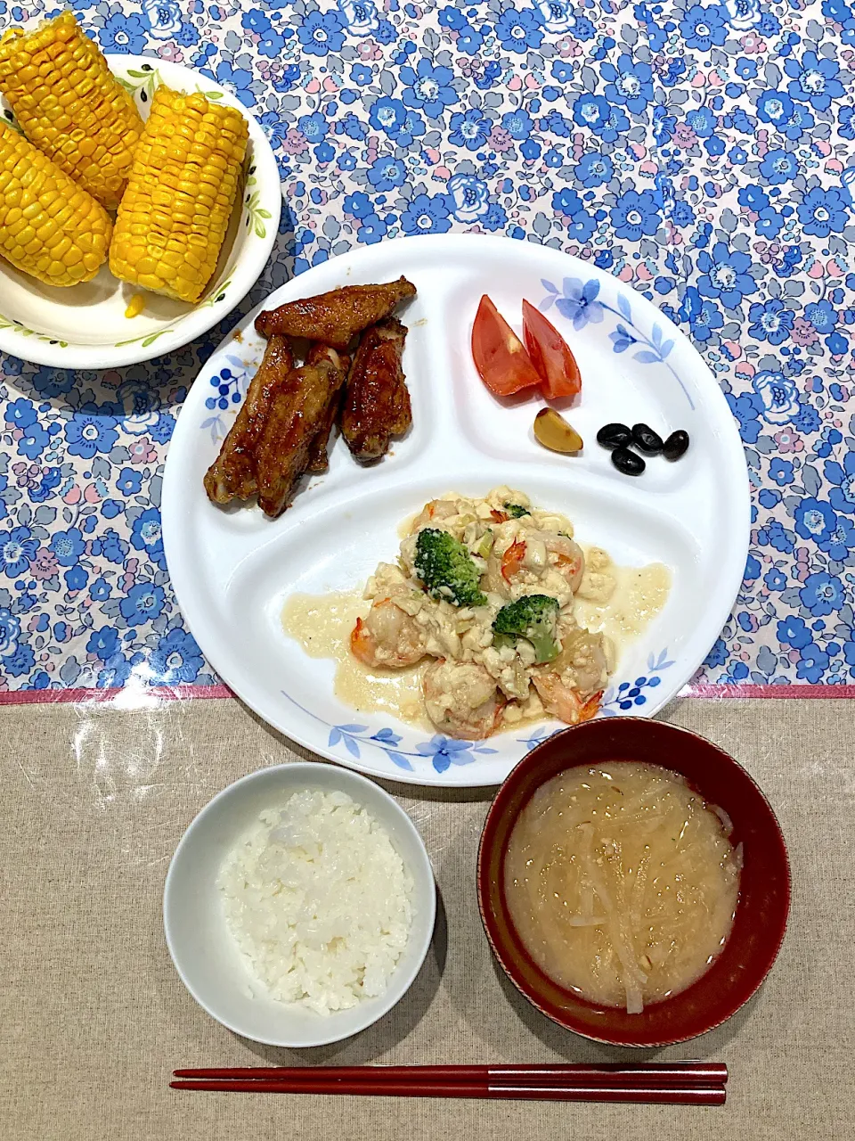 豆腐と海老とブロッコリー煮と手羽甘辛焼き|おしゃべり献立さん