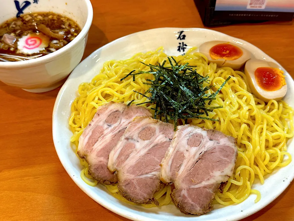 Snapdishの料理写真:特製つけ麺中盛り|マハロ菊池さん