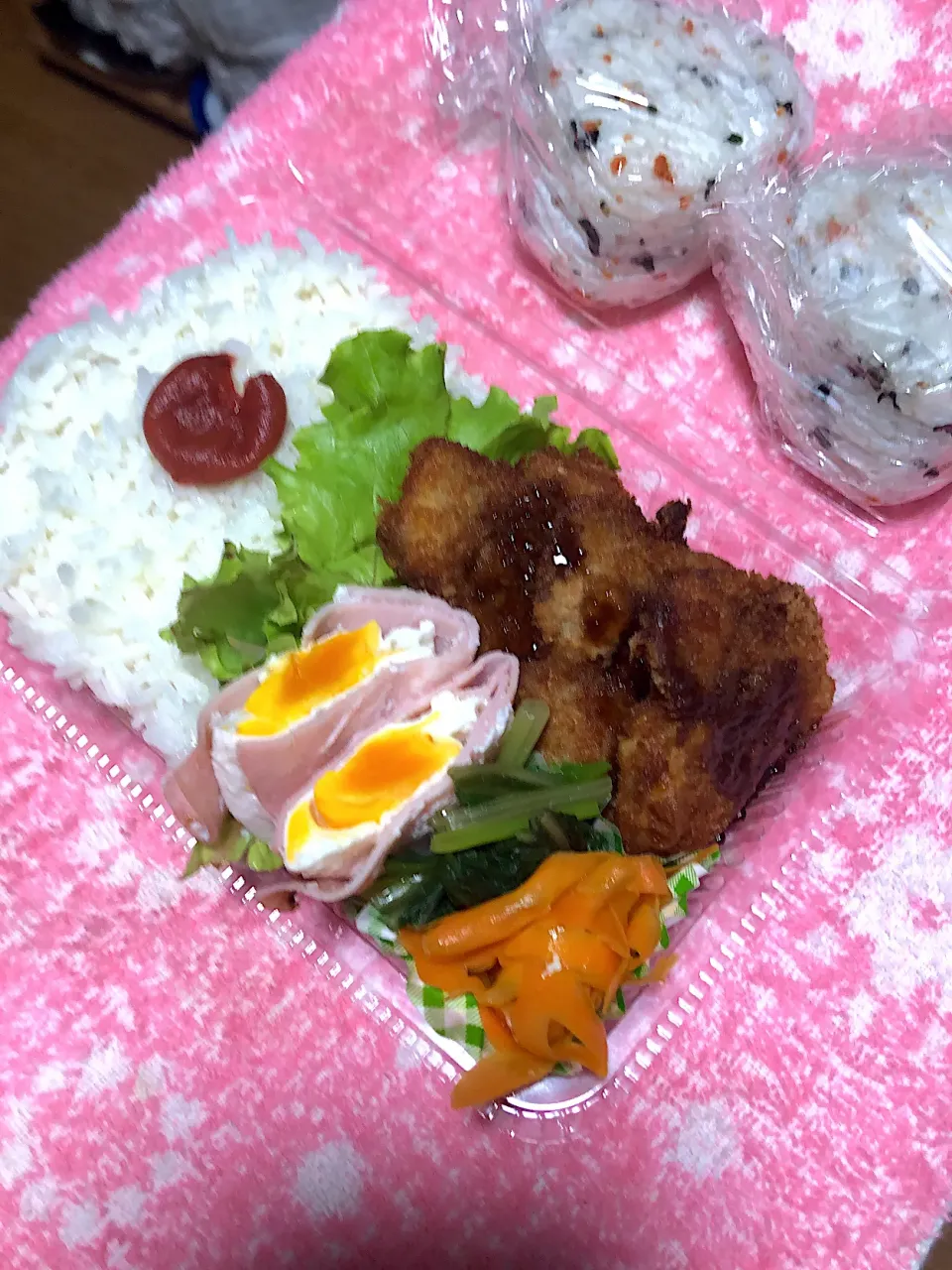 ヒレカツ弁当|魅耜さん