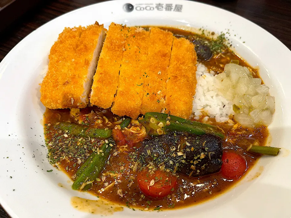 CoCo壱　チキンと夏ベジのスパイスカレー　チキンカツトッピング|須佐 浩幸さん