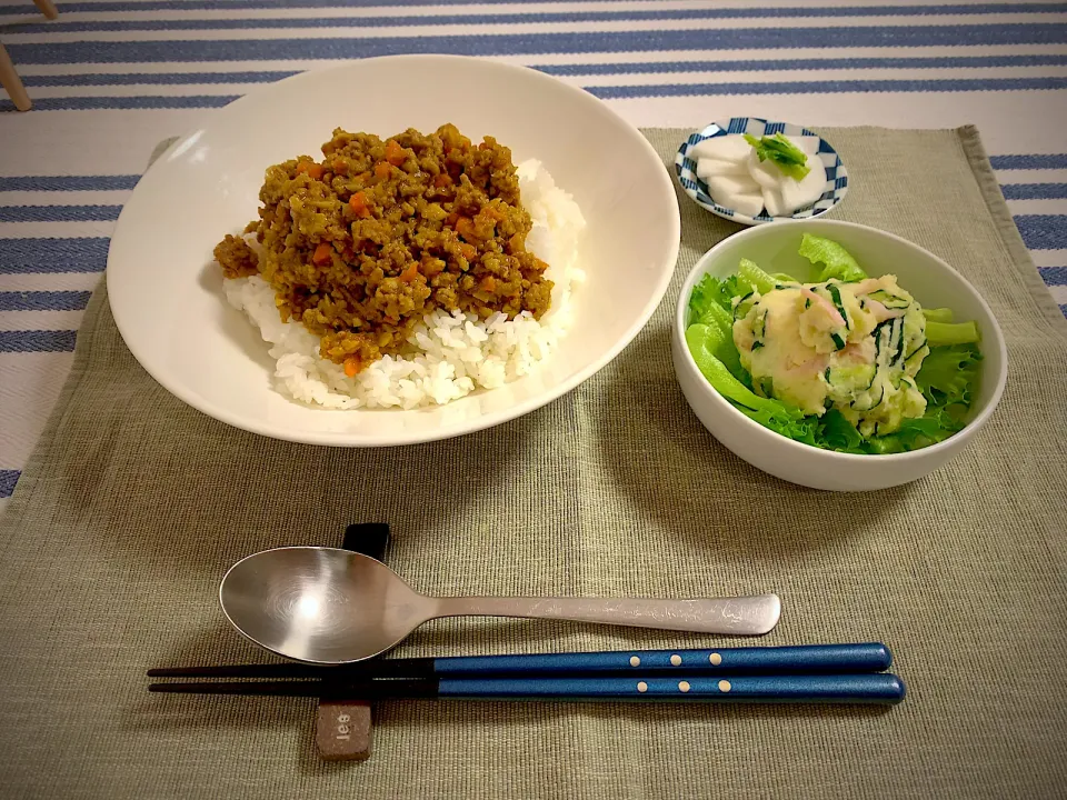 2023/6/30 晩御飯🍴😋キーマカレー|ひーちゃんさん