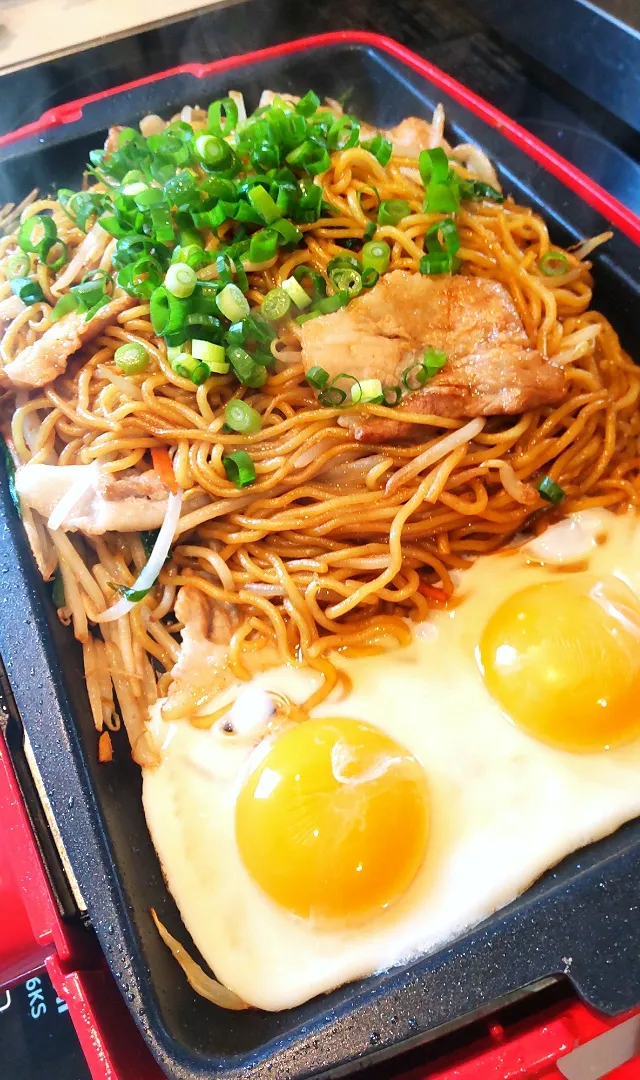 ホットプレートで焼きそば|ポコさん