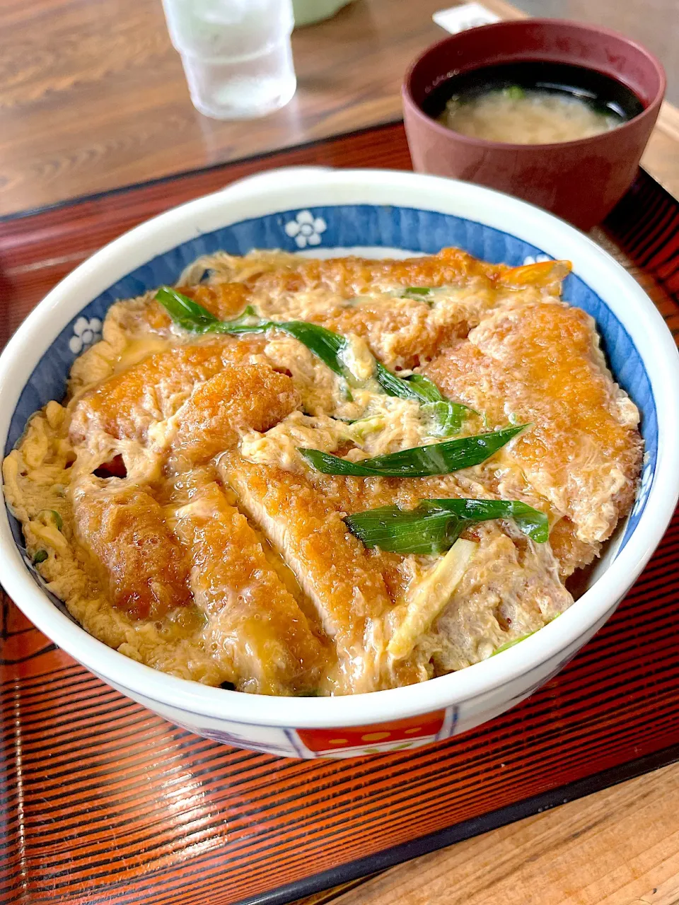 Snapdishの料理写真:えびカツ丼|yukさん