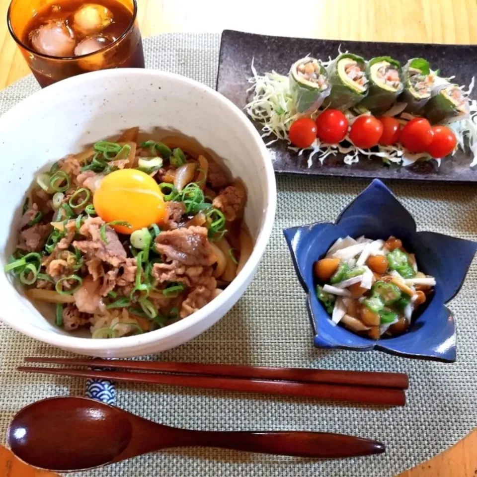 Snapdishの料理写真:次男希望にて「牛丼」|みきやんさん