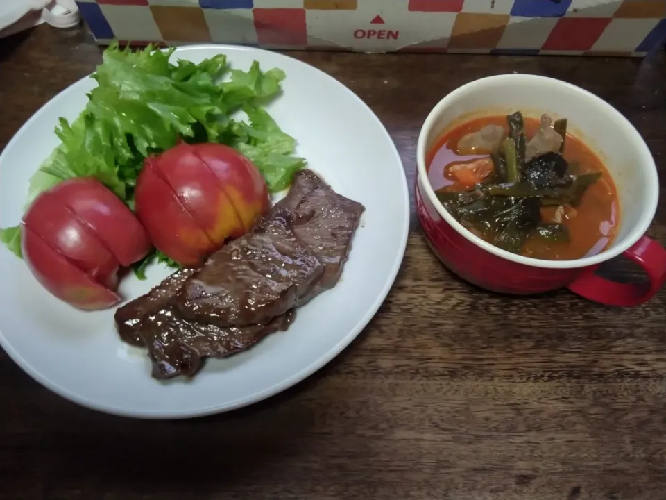 牛ミスジ肉の焼き肉、ギアラの白菜キムチスープ|にんにくと唐辛子が特に好き❤️(元シャリマー)さん