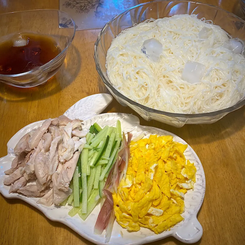 今夜は冷やしそうめん🌿✨|もえさん