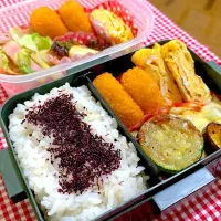 ＜スピード弁当＞ナスとズッキーニのピザチーズ・ベーコンとキャベツ炒め・玉子焼き他|はなはなさん