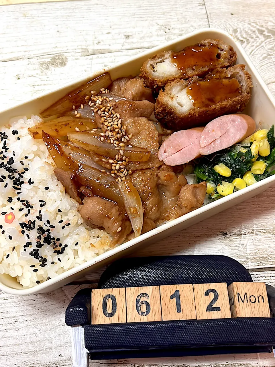 Snapdishの料理写真:生姜焼き弁当☆6/12#高校男子弁当|yu-co☆さん