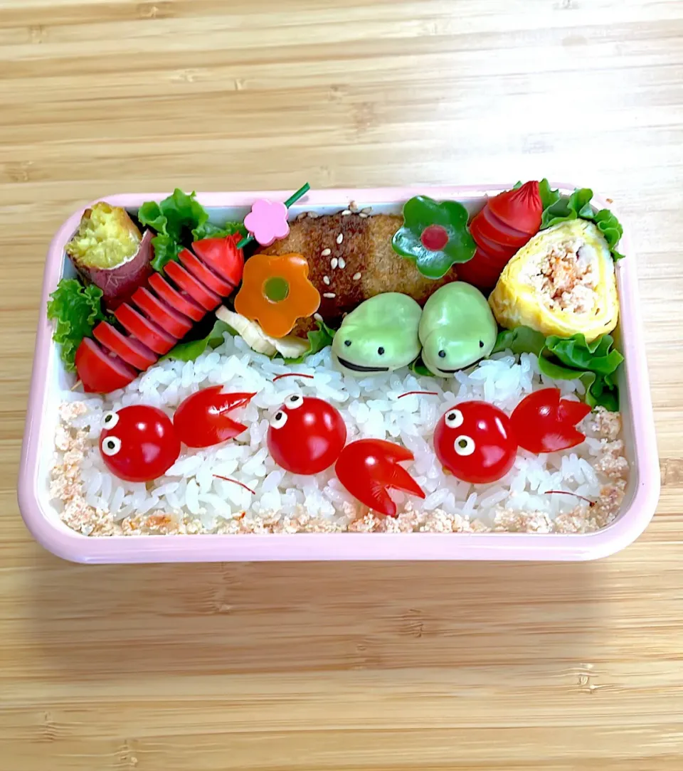 Snapdishの料理写真:ミニトマト金魚のお弁当|akkiyさん