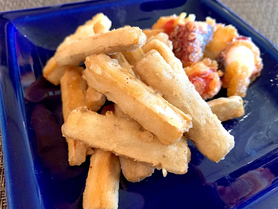 蛸と牛蒡の米粉唐揚げ|いちごさん